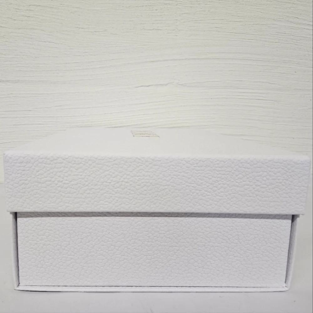 Christian Dior Nesting Storage Box with Stuffing in White and Gold NWOT